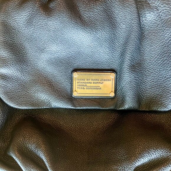 Marc By Marc Jacobs Black and Gold Leather Crossbody Purse - Picture 14 of 16